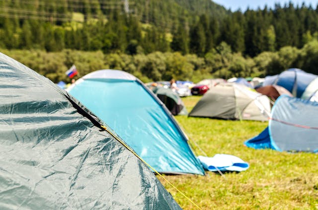 Kamperen aan het strand? De mooiste bestemmingen binnen Europa